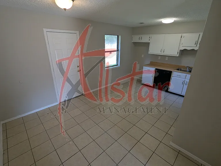 7354 Northbrook Dr — Photo 7