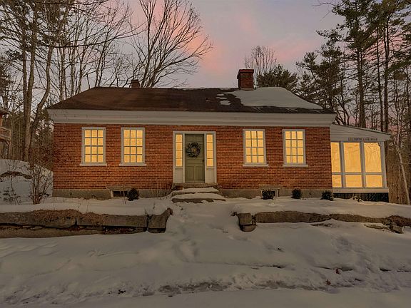 2nd image of 11 North Line Road