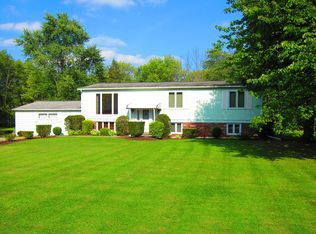 12841 Sperry Rd, Chesterland, OH 44026