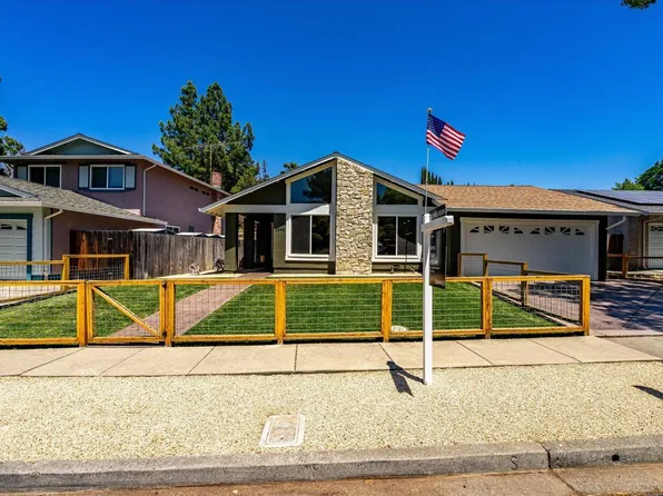 3346 Twin Oaks Drive, Napa, CA 94558