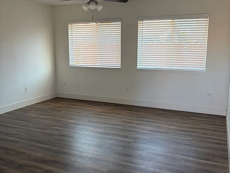 3143 Stern Way — Photo 3