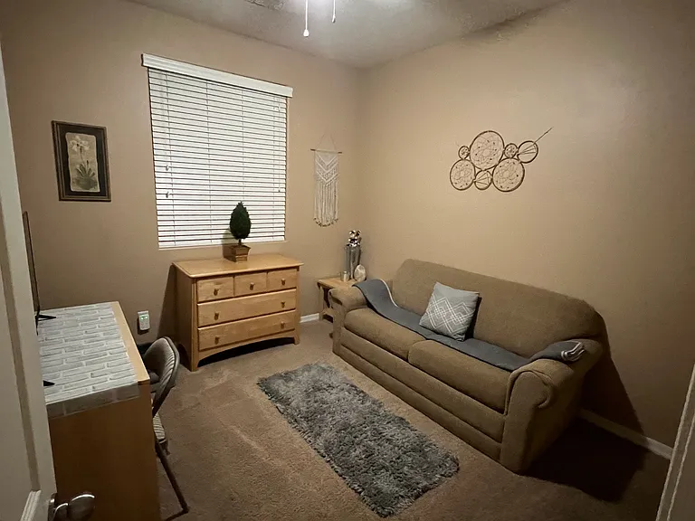 5438 W Straight Arrow Ln — Photo 17
