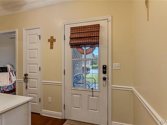 4th image of 1527 Belle Meade Blvd