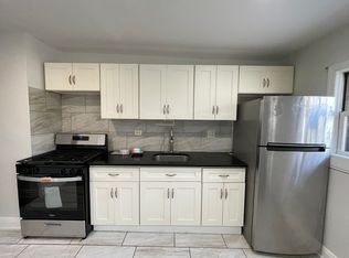 219-07 Jamaica Ave #2A, Queens Village, NY 11428