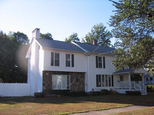111 Morningside Dr photo 1