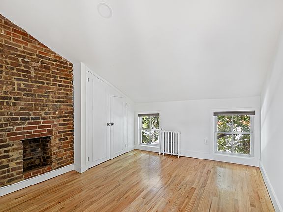 5th image of 51 Duffield St Floor 3
