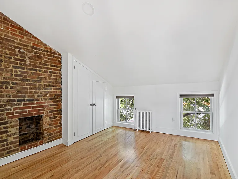 51 Duffield St #3 — Photo 5