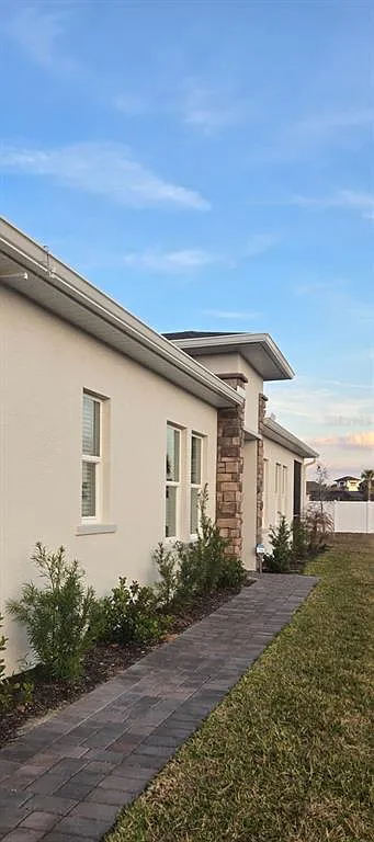 2 bed, 2.0 bath, 1562 sqft, $1,900 — Photo 4