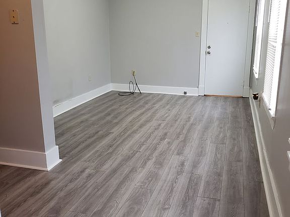 5th image of 2417 Mill St APT 2-7