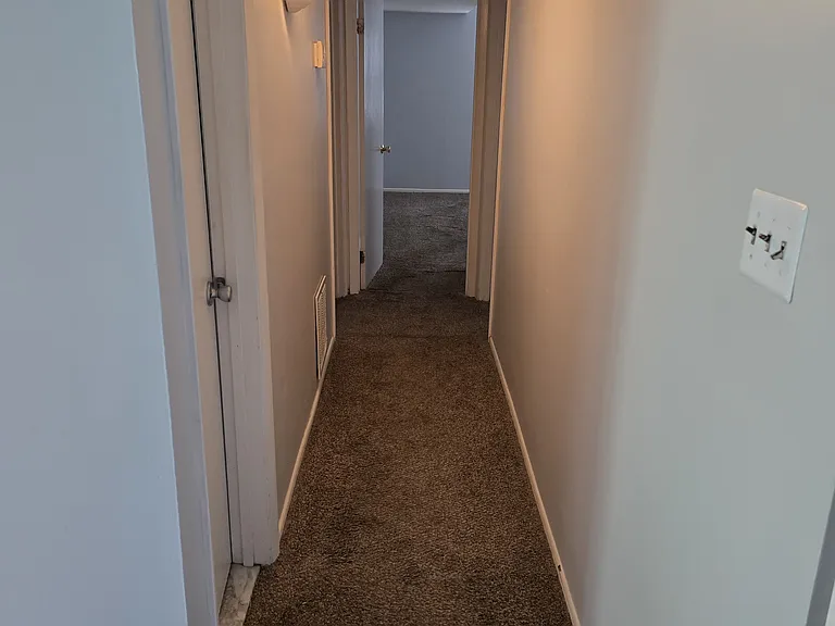 13811 Delaney Rd — Photo 5