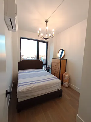 Rented by City Vista Inc | media 34