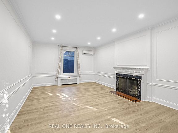 5th image of 603 Spadina Rd