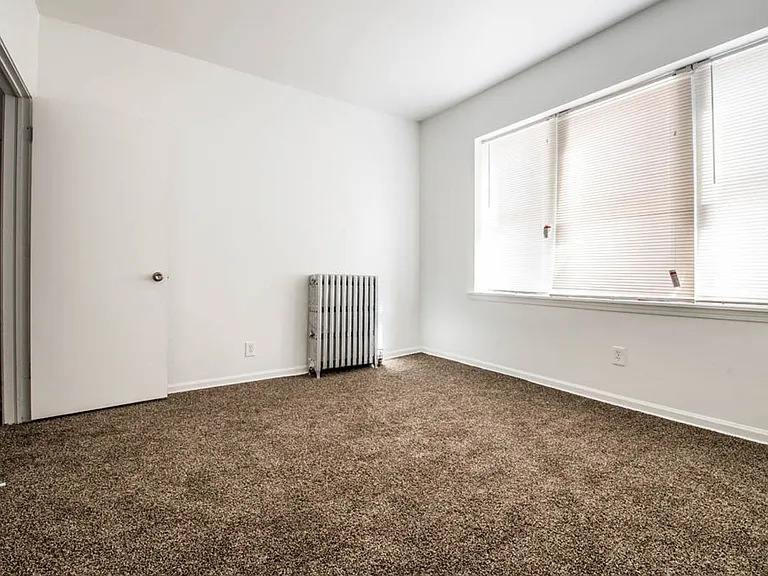 418 S Laramie — Photo 10