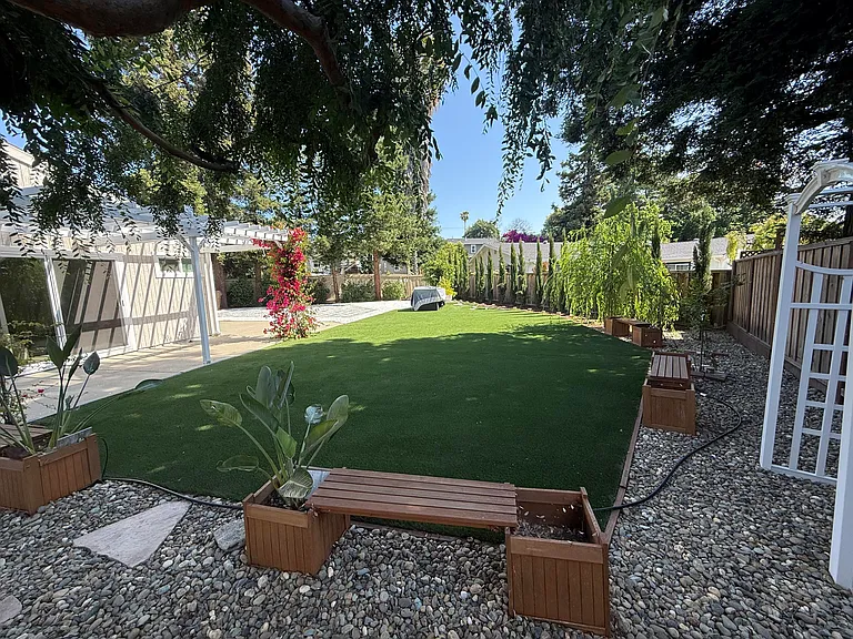 328 Flaming Oak Dr — Photo 24