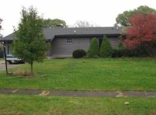 2008 Carlton Rd, Kent, OH 44240