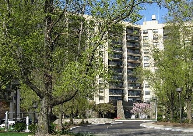 1st image of 2 CLARIDGE DR 12GW #GW