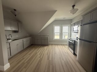 467 Middle St, Fall River, MA 02724