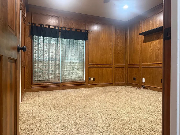 9 Huntsmans Horn Cir — Photo 13