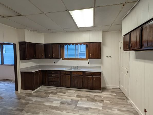 299 Cable St #1