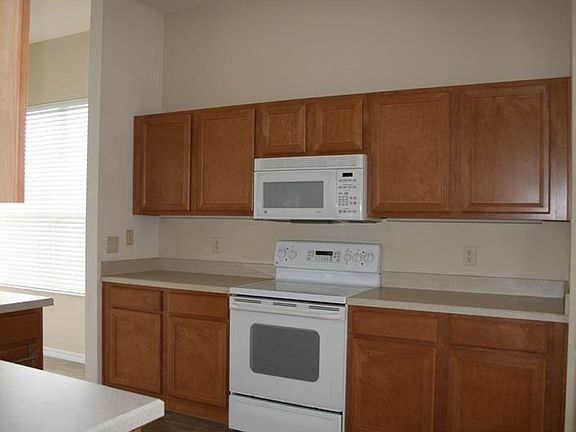 4th image of 25032 Cypress Pond Ct