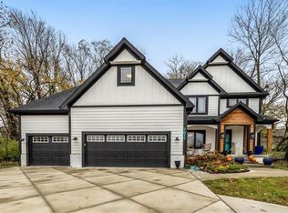 7917 NW Pleasant Ford Rd, Kansas City, MO 64152