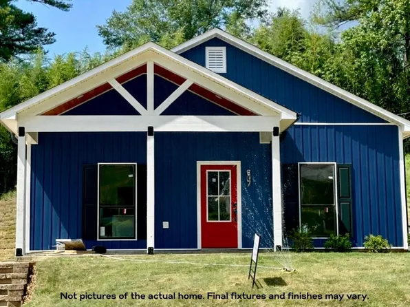 1007 Robinson St, Water Valley, MS 38965