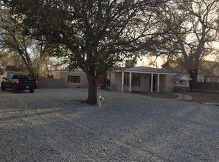1630 Blake Rd SW, Albuquerque, NM 87105