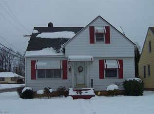 5451 Hollywood Ave, Maple Heights, OH