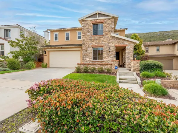 2796 Dove Tail Dr, San Marcos, CA 92078