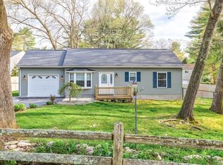 4 Jeffrey St, Webster, MA 01570