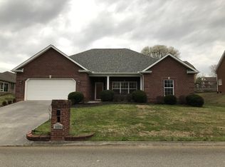 3629 S Creek Rd, Knoxville, TN 37920