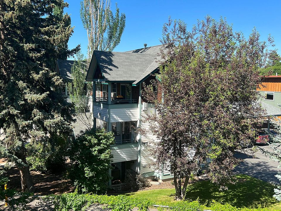 1st image of 1237 Kennett Avenue Unit #303