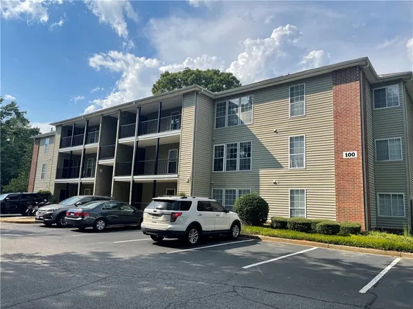 155 Anderson Hwy APT 130, Clemson, SC 29631