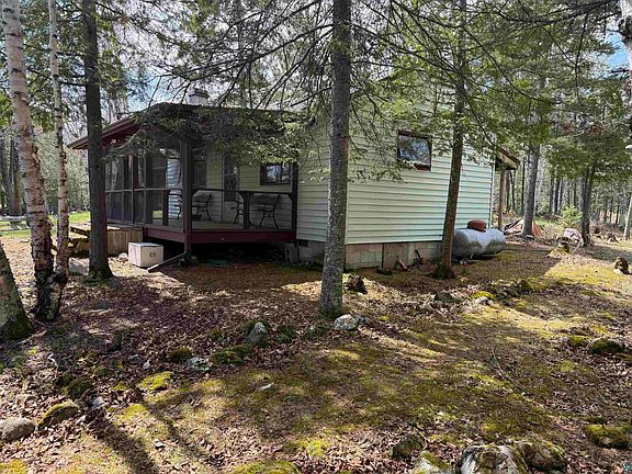 2nd image of 1342 Walsh Rd