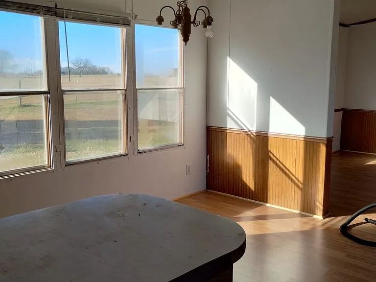 329 Fortson Rd — Photo 5