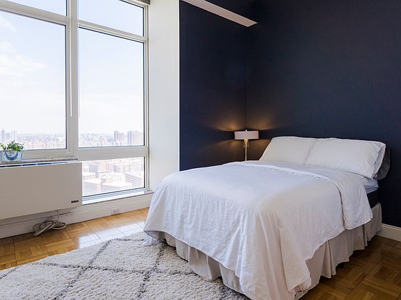 3rd image of 215 E 96th St #30B