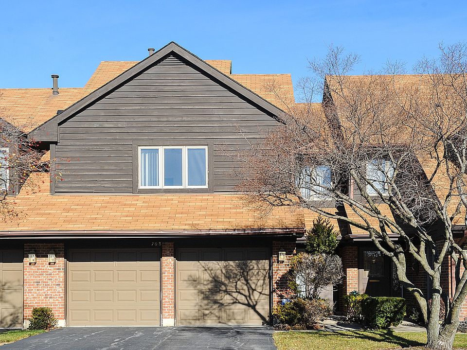 1st image of 708 NE Picardy Cir