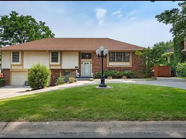 12413 Monroe Ave, Grandview, MO 64030