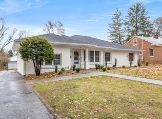 214 Glendover Rd, Lexington, KY 40503