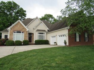 369 Winding Ridge Rd, Rock Spring, GA 30739