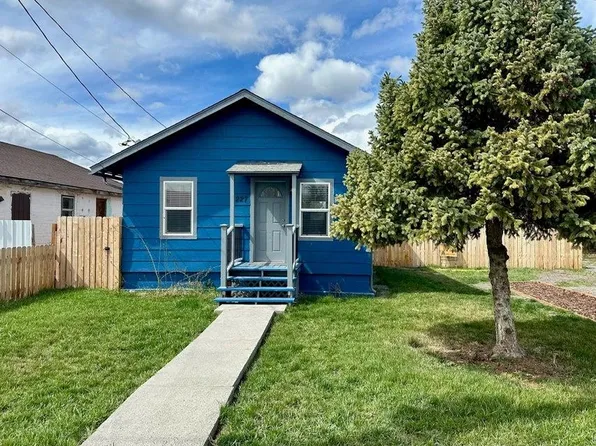 227 Siskiyou St, Tulelake, CA 96134