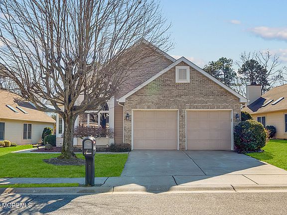 2nd image of 2279 S Chanticleer Court