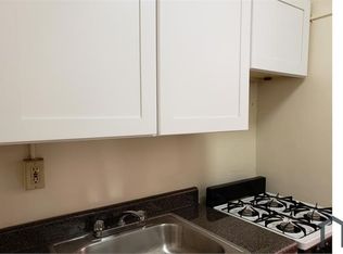 180 Beach 117th St APT 2K, Rockaway Park, NY 11694