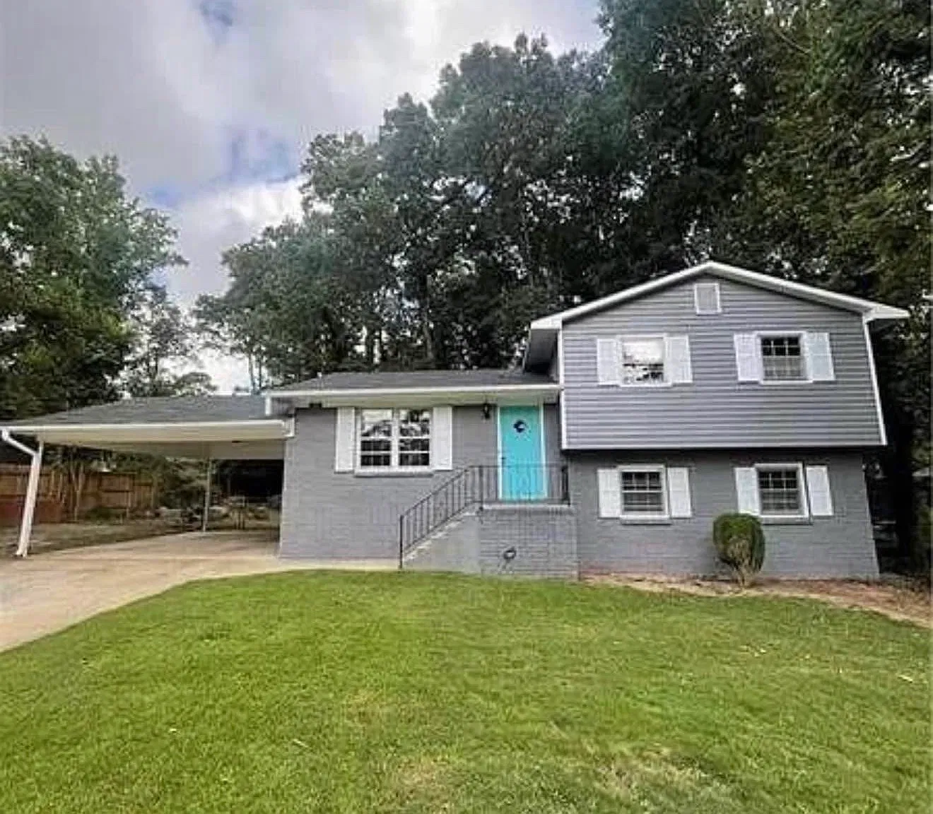 4 bed, 1600 sqft, $2,000 — Photo 1