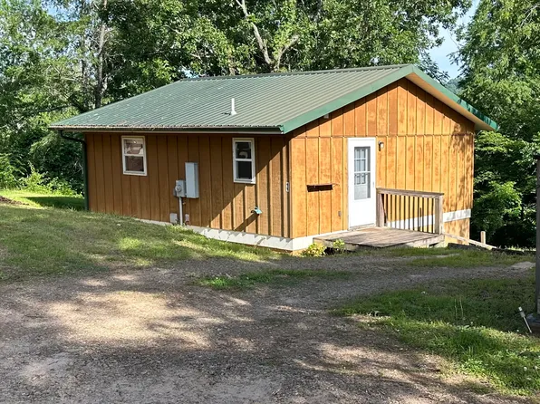 11 Courson View Rd, Franklin, NC 28734