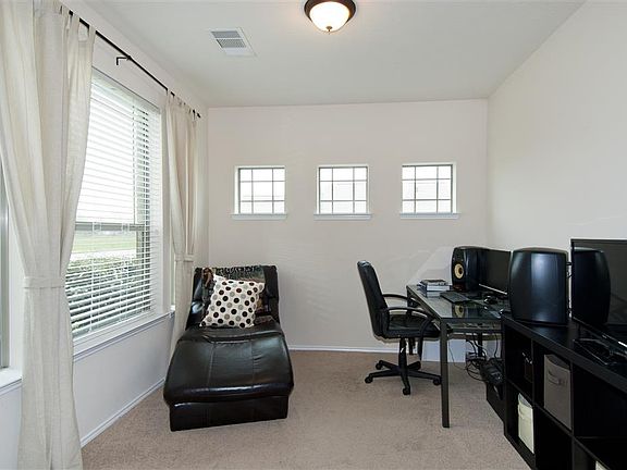 2nd image of 3822 Saint Simon Manor Dr