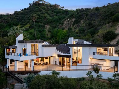 3372 Longridge Ter, Sherman Oaks, CA, 91423