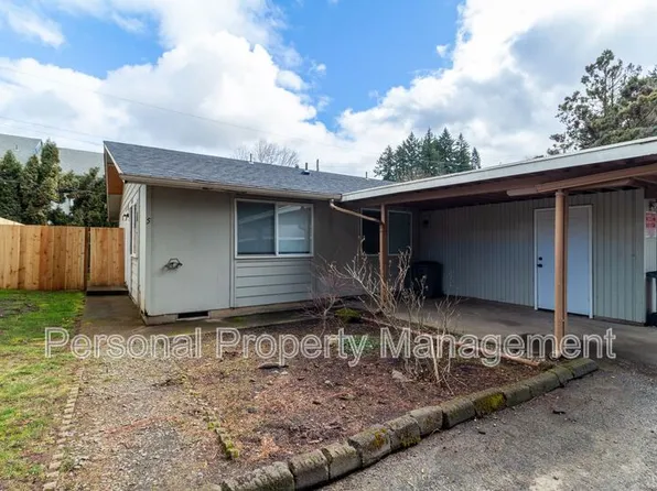 4325 E 17th St #5, Vancouver, WA 98661