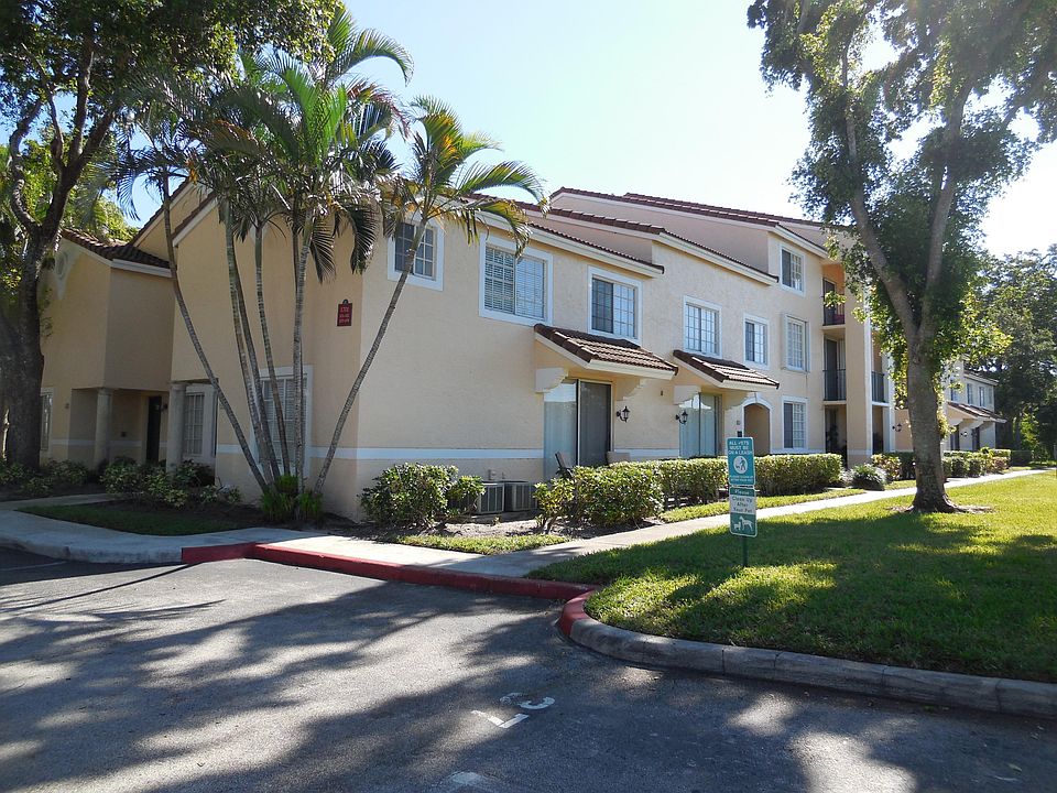 1st image of 1701 Village Blvd APT 112