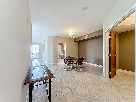 4th image of 110 Warsteiner Way APT 301